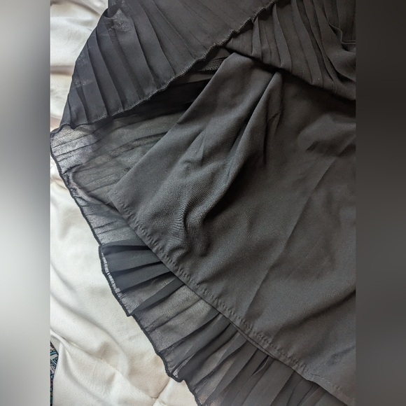 Women's medium pleated skirt - Picture 4 of 6